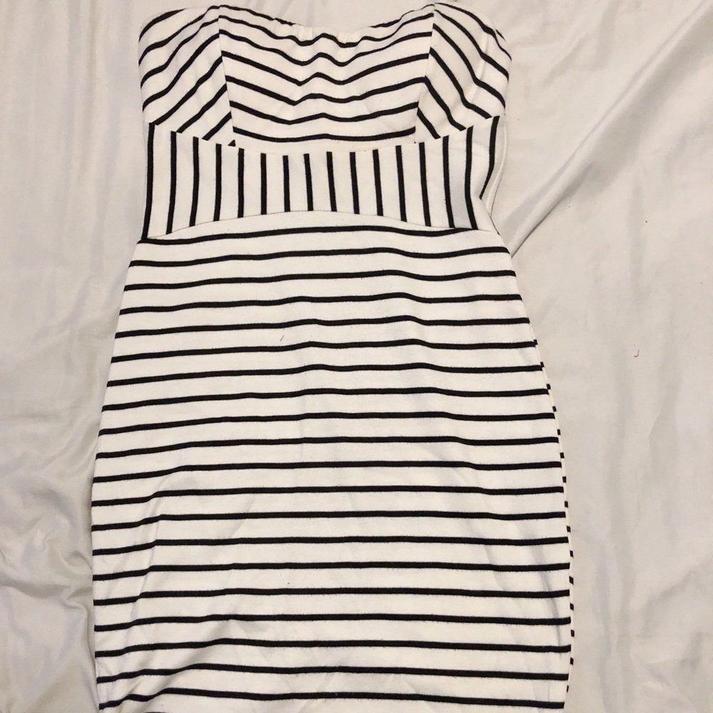 Strapless White Dress w/ Stripes - S